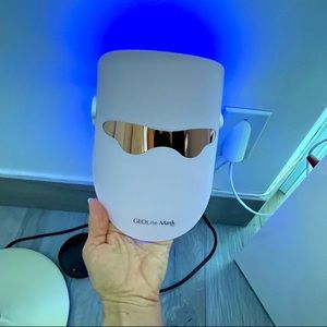 GloLite LED Beauty Mask Red, Orange, Blue, and LED photon therapy for skin